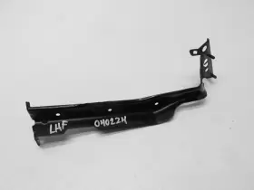 8K0821135H AUDI Wagon Fender Brace Bracket Left B8 A4 S4