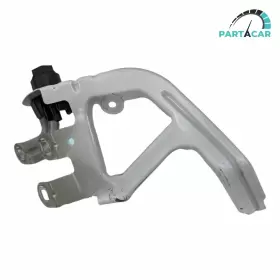 7019804 BMW Front Left Fender Mount Bracket 535I F10 #2 7019804 BMW Front Left Fender Mount Bracket 535I F10 #2