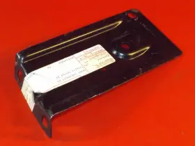 2022194 CHEVROLET Nos Fender Radiator Gusset Gmc #2