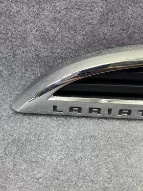CC34-55000A73-BAW FORD Lariat Fender Emblem F250SD #3 CC34-55000A73-BAW FORD Lariat Fender Emblem F250SD #3