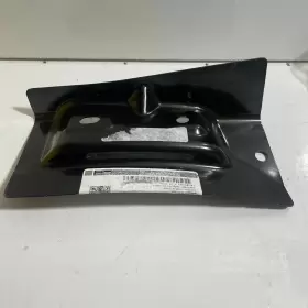 FR3Z-16D157-A FORD Front Left Fender Bracket Mustang #3 FR3Z-16D157-A FORD Front Left Fender Bracket Mustang #3