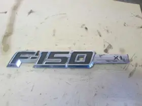 F150 FORD TRUCK Passenger Right Fender Emblem Tab Broke F150 FORD TRUCK Passenger Right Fender Emblem Tab Broke