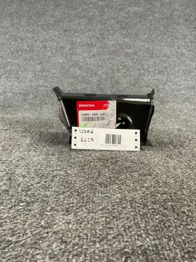 04609-SNA-A00ZZ HONDA Front Lower Left Driver Fender Bracket #2