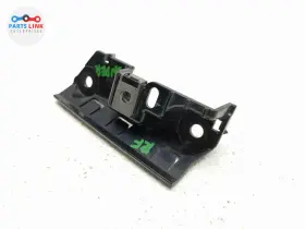 L8B2-17A869-A LAND ROVER Front Right Fender Bracket Mount 110 L8B2-17A869-A LAND ROVER Front Right Fender Bracket Mount 110