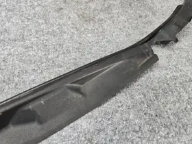 53825-53030 LEXUS Front Fender Upper Shield Right IS200T #3 53825-53030 LEXUS Front Fender Upper Shield Right IS200T #3