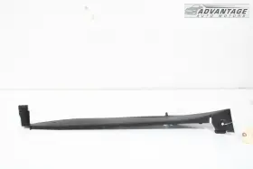 95B854777B PORSCHE Macan Front Left Fender Rearward Insulator #2