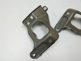 1086016-00-D TESLA Right Left Upper Fender Bracket Set #2