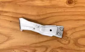 5C6821137 VOLKSWAGEN Driver Fender Bracket Jetta 5C6821137 VOLKSWAGEN Driver Fender Bracket Jetta