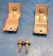05–14 FORD MUSTANG FRONT FENDER LH & RH PAIR MOUNTING BRACKETS OEM 4R33-6302722 05–14 FORD MUSTANG FRONT FENDER LH & RH PAIR MOUNTING BRACKETS OEM 4R33-6302722